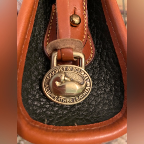 Dooney & Bourke Orange and Green Crossbody Bag - Picture 7 of 9